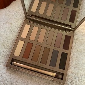 Urban Decay Naked Ultimate Basics